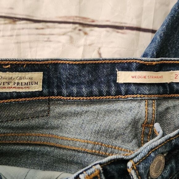 Levi's Premium Wedgie Straight Jeans Size 27 - Picture 4 of 5
